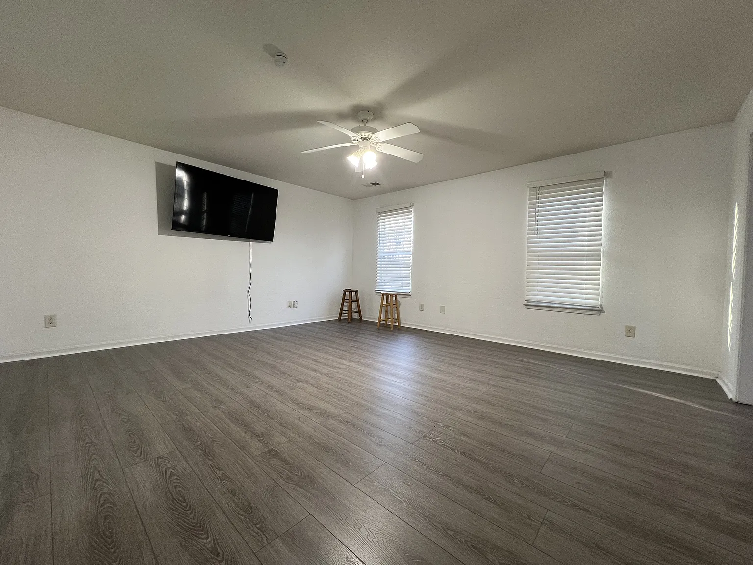 5252 Grays Ridge Drive - 1 — Photo 3