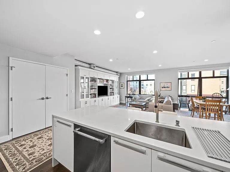 150 Dorchester Ave #314 — Photo 7