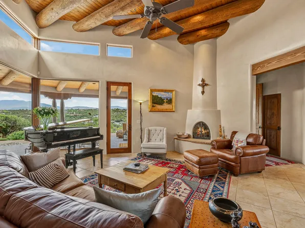 19 Sunrise Vis, Santa Fe, NM 87506