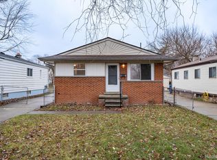 21115 Albany Ave, Warren, MI 48091