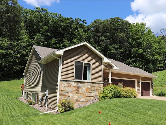 4th image of 4208 Bennington Court