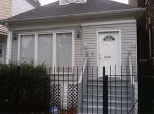 8106 S Muskegon Ave, Chicago, IL 60617