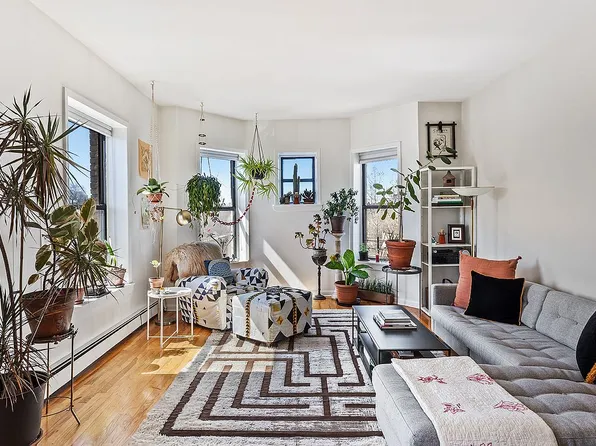 177 Kingston Ave #4B, Brooklyn, NY 11213