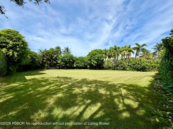 243 Seaspray Ave, Palm Beach, FL 33480
