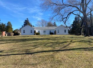 508 N Main St, Southampton, NY 11968
