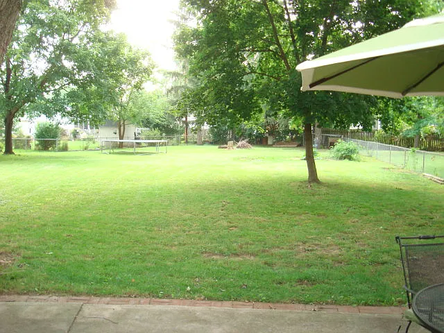 2551 Southwest Blvd photo 1