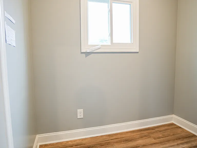 605 Allendale St — Photo 14
