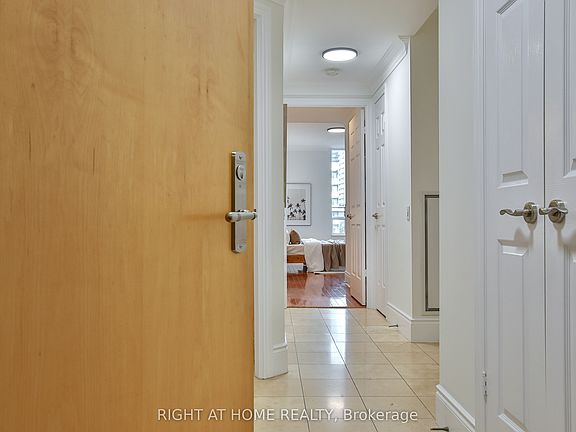 2nd image of 123 Eglinton Ave E #404
