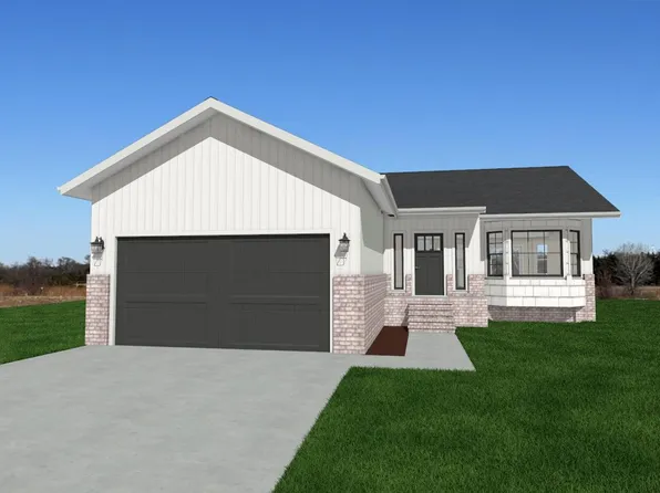 728 W Goldfinch Ct, Andover, KS 67002