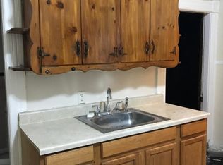 222 New Bridge St #1, West Springfield, MA 01089