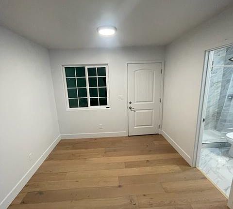 3rd image of 734 S 39th St