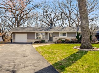507 Birch Dr, Wheaton, IL 60187
