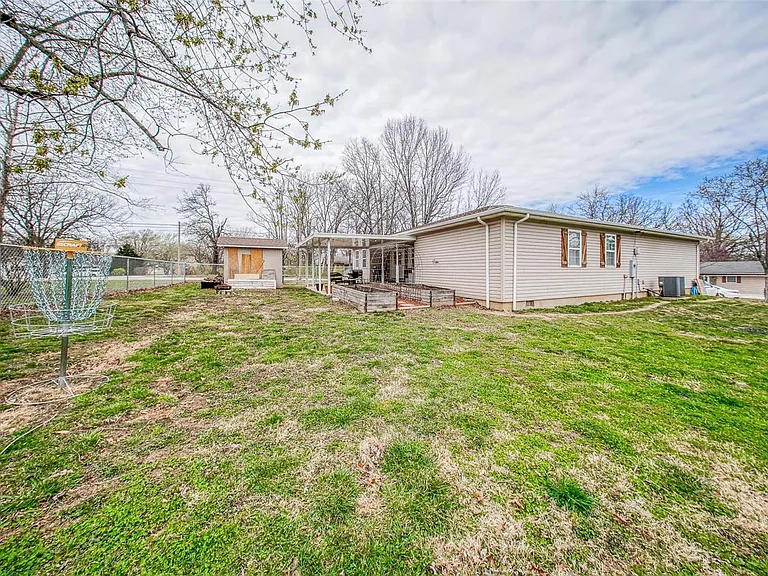 840 Herndon Rd — Photo 3