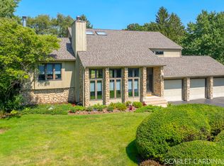 1S731 Bender Ln, West Chicago, IL 60185