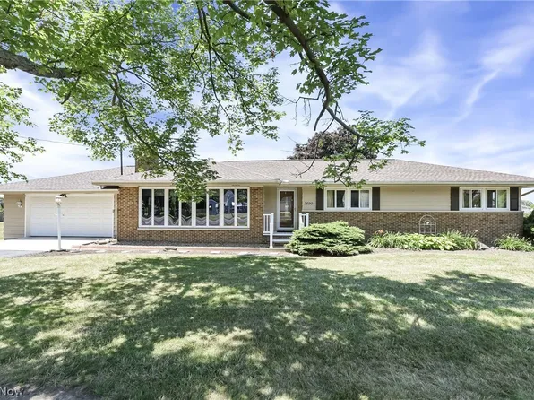 3690 Long Rd, Avon, OH 44011