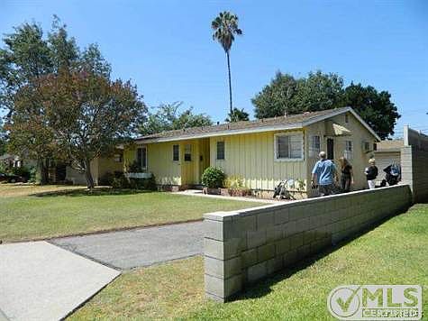 1st image of 405 N Morada Ave