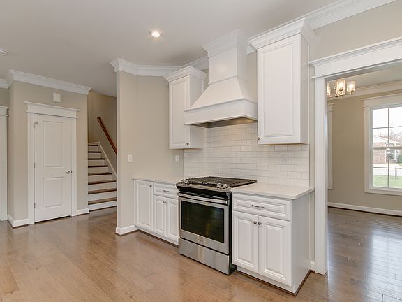 4th image of 4509 Coronet Ave