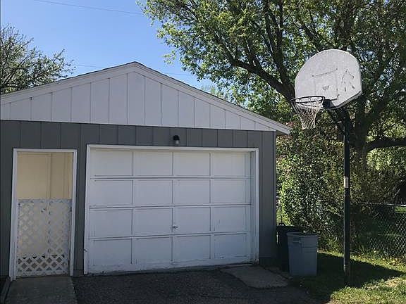 2nd image of 1355 Alameda Ave