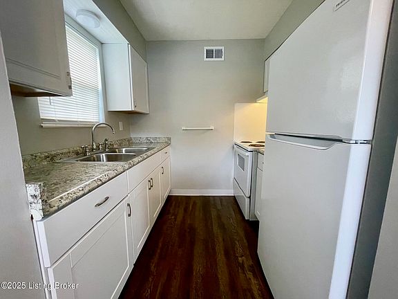 4th image of 712 Mount Tabor Rd APT 3