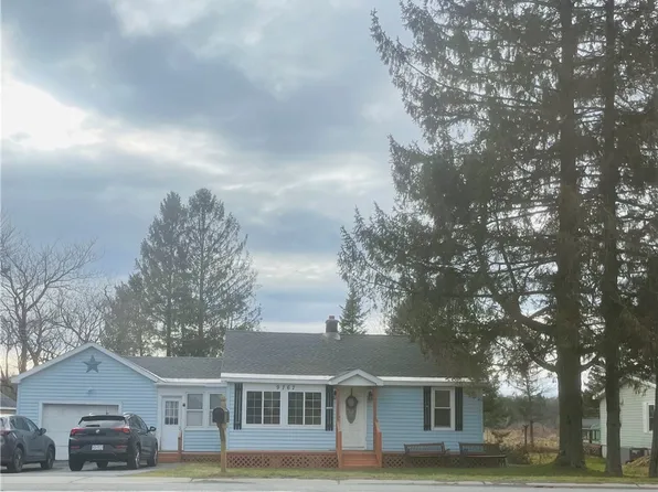 9767 State Route 26 Rd, Lee Center, NY 13363