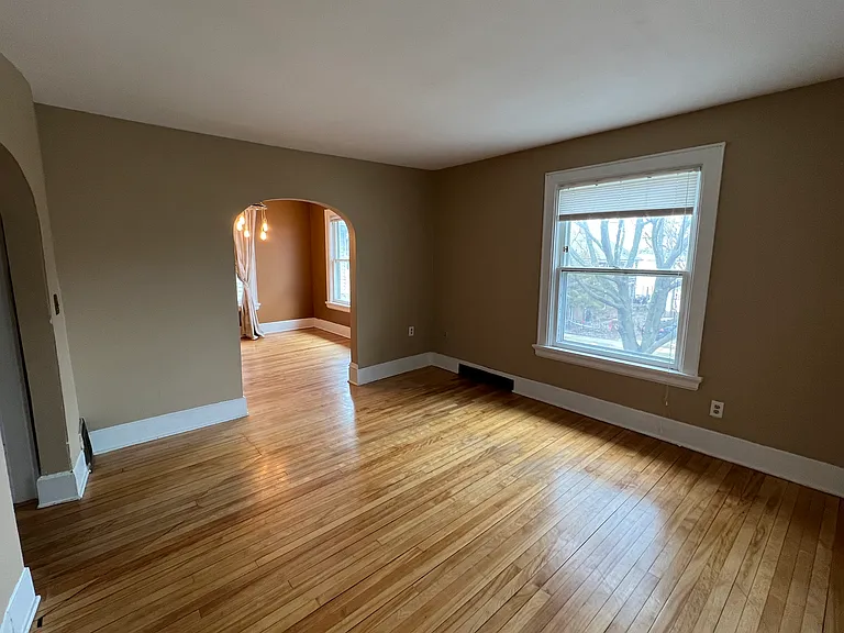 1346 Morrison St #2 — Photo 14