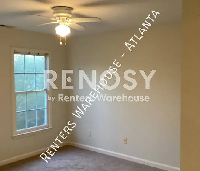 755 Milton Oaks Dr — Photo 4