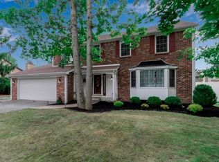 161 Bramblewood Ln, East Amherst, NY 14051