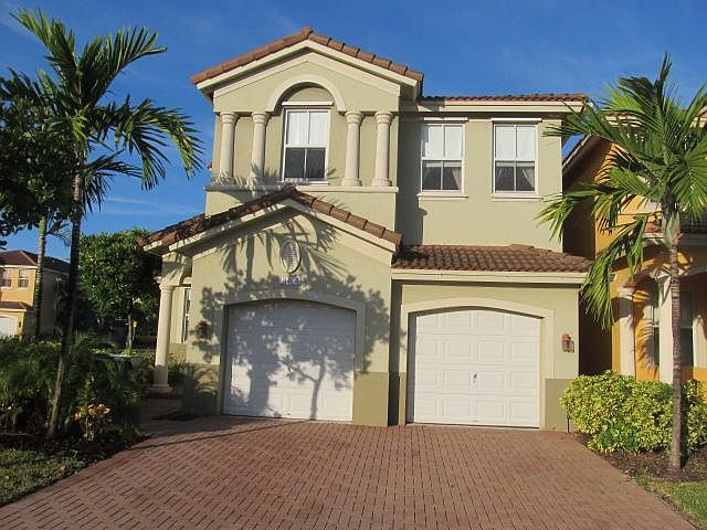 1st image of 8464 NW 108th Ct