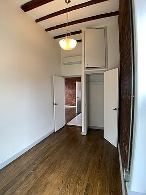 Rented by Cargon Realty | media 5