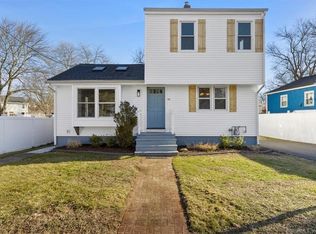 91 Atwater St, Milford, CT 06460