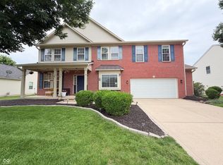 298 Pennswood Rd, Greenwood, IN 46143