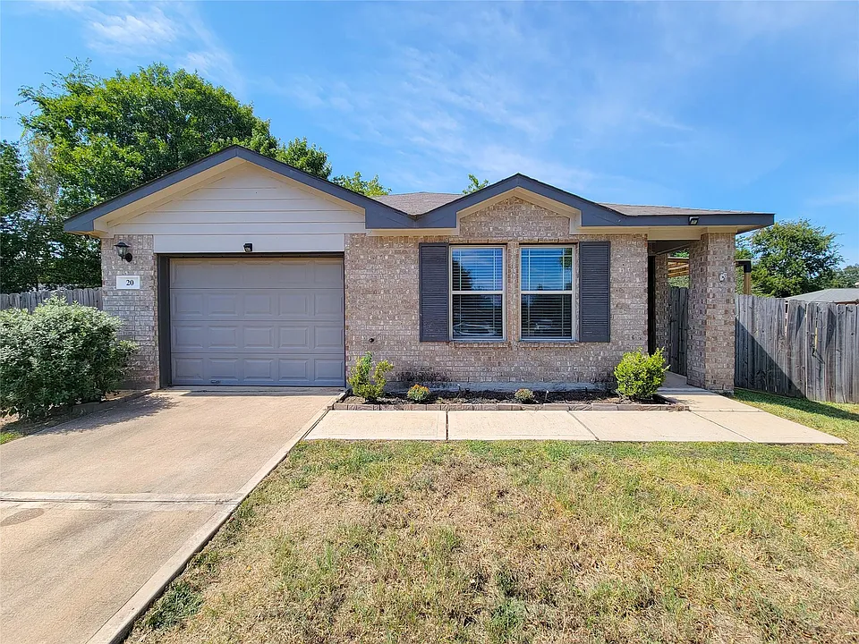 20 Carol Ct