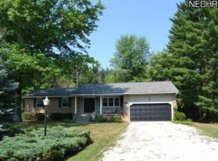 5830 Holland Dr, Hudson, OH 44236