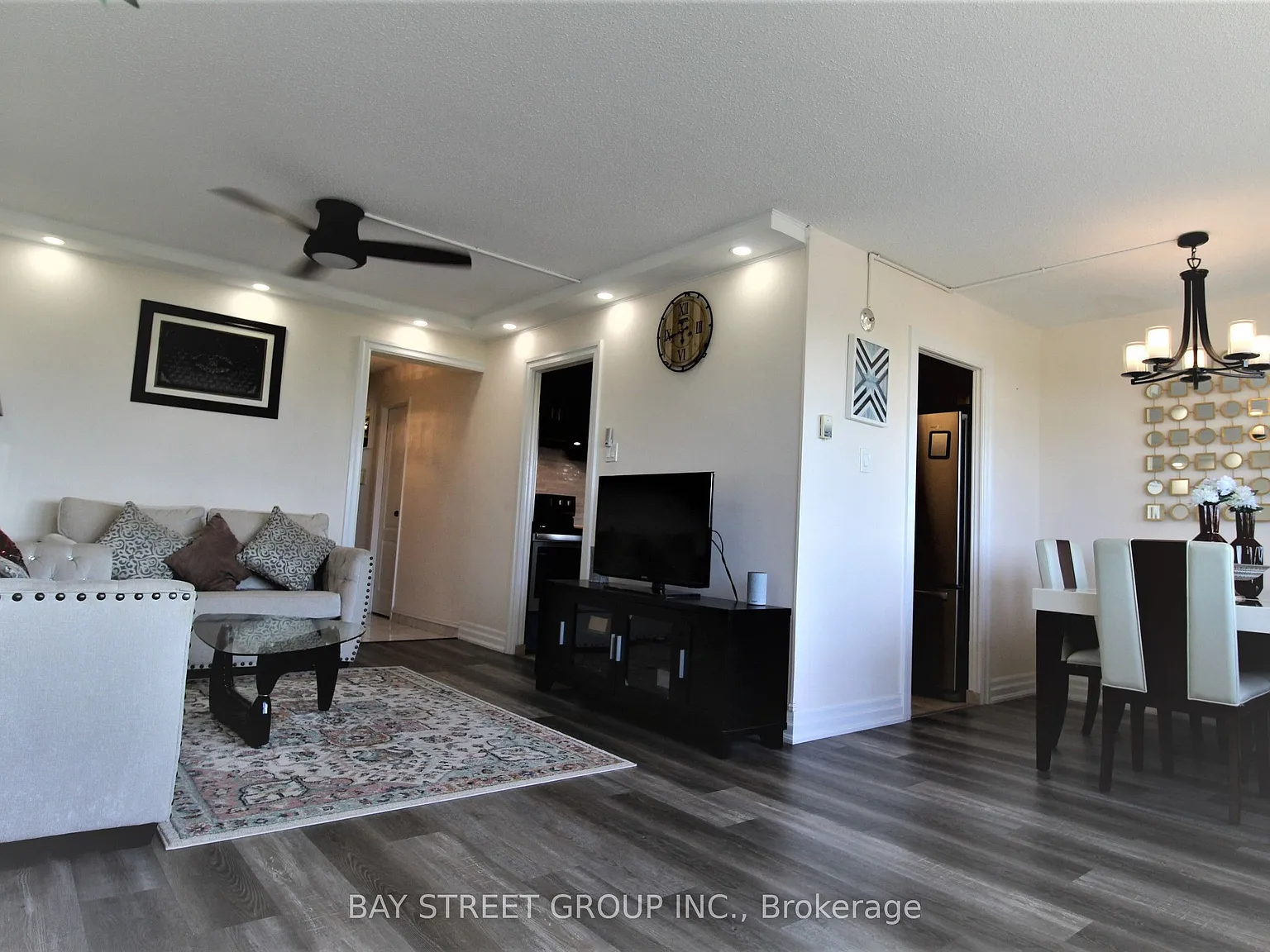 3 bed, $2,800 — Photo 4