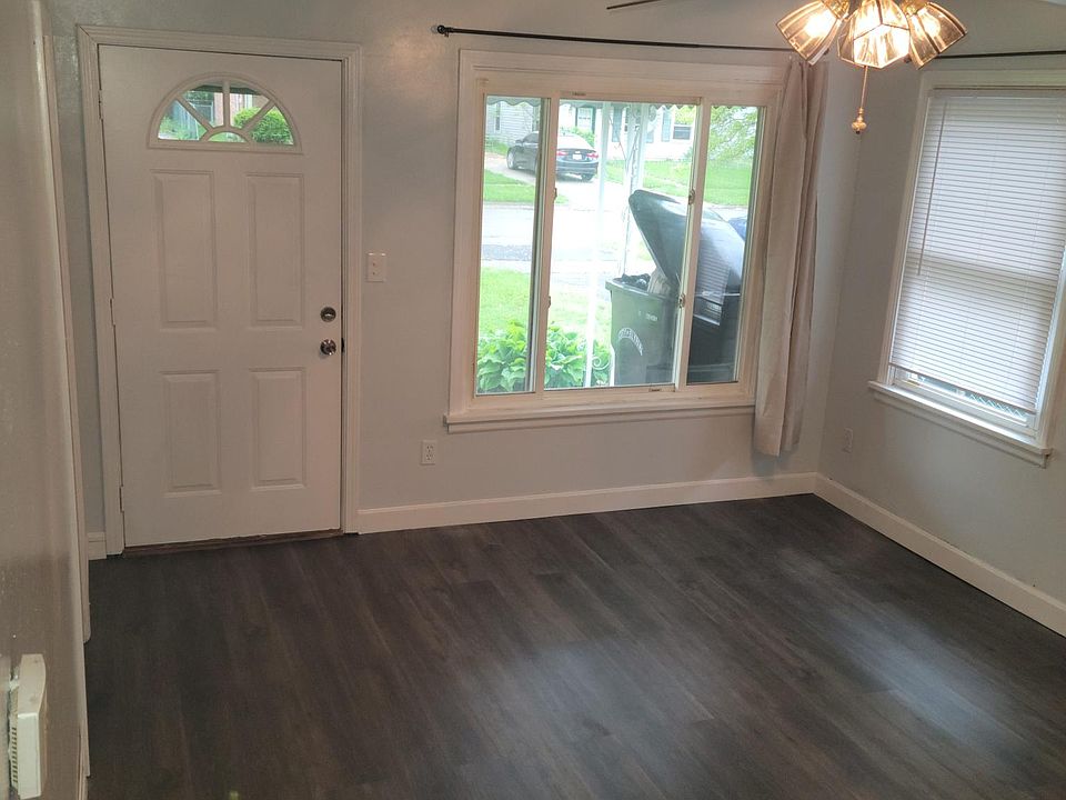 1st image of 227 Jackson Ave