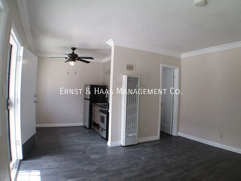 1125 Saint Marys Ct #1A — Photo 6