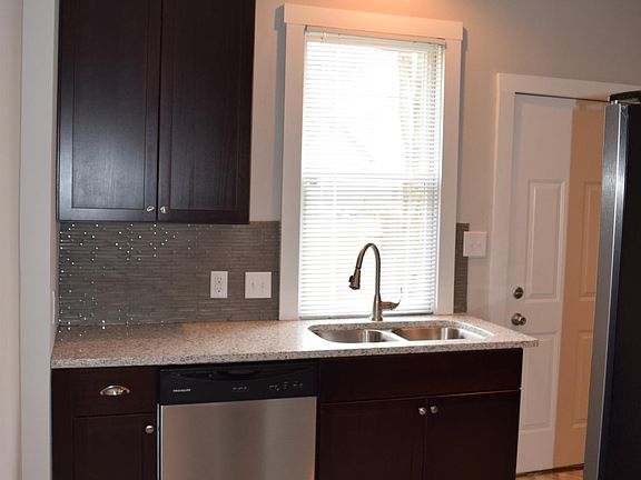 5th image of 1116 Mount Pleasant Ave