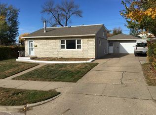 2410 E Avenue C, Bismarck, ND 58501