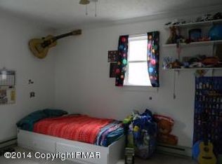 1202 Brislin Rd, Stroudsburg, PA 18360