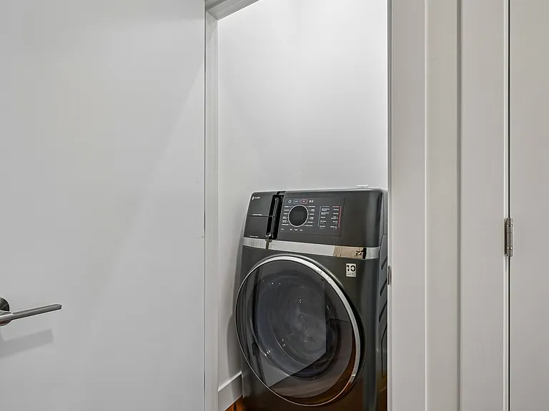 Lauderdale Lofts — Photo 11