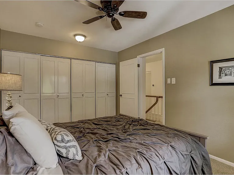 3528 S Ivanhoe St — Photo 22