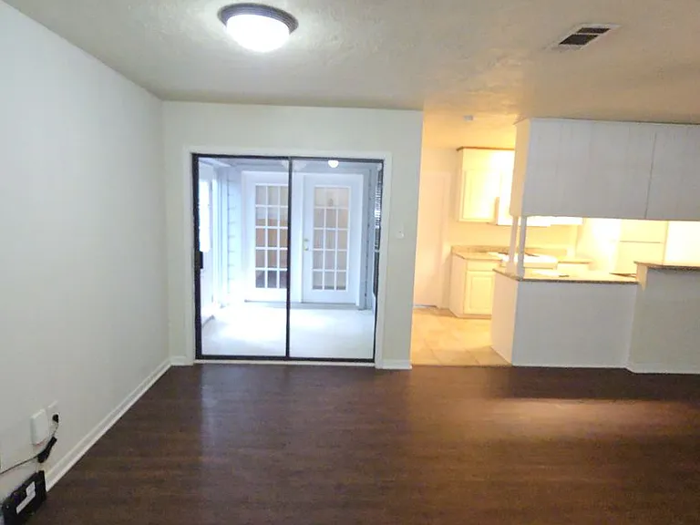 629 W Ridge Dr — Photo 3