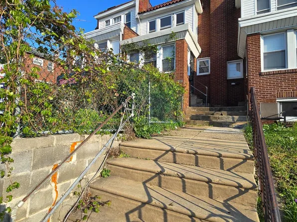 5215 Tabor Rd, Philadelphia, PA 19120
