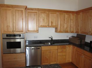 39 Inman St #1A, Cambridge, MA 02139