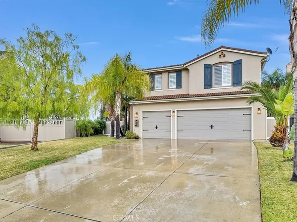 2469 McMackin Dr, Corona, CA 92881