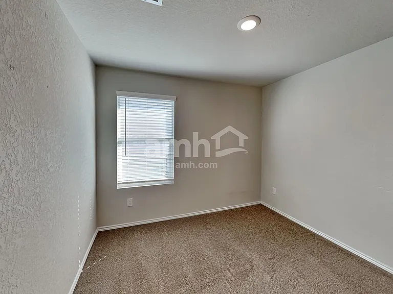10419 Varmus Dr — Photo 12