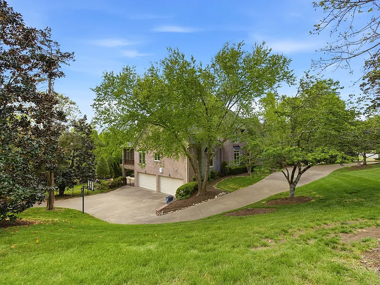 525 Arden Wood Pl — Photo 4