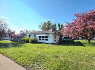 420 James St, Detroit Lakes, MN 56501