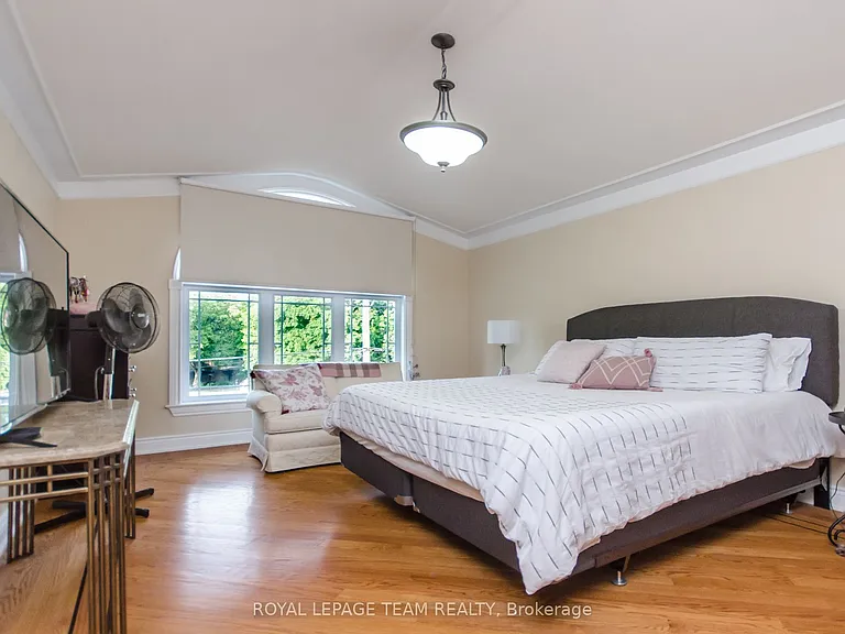 526 Hilson Ave #A — Photo 12