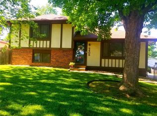 2405 4th St SW, Altoona, IA 50009